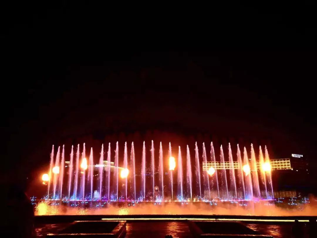 西安噴泉公司3D水幕投影秀