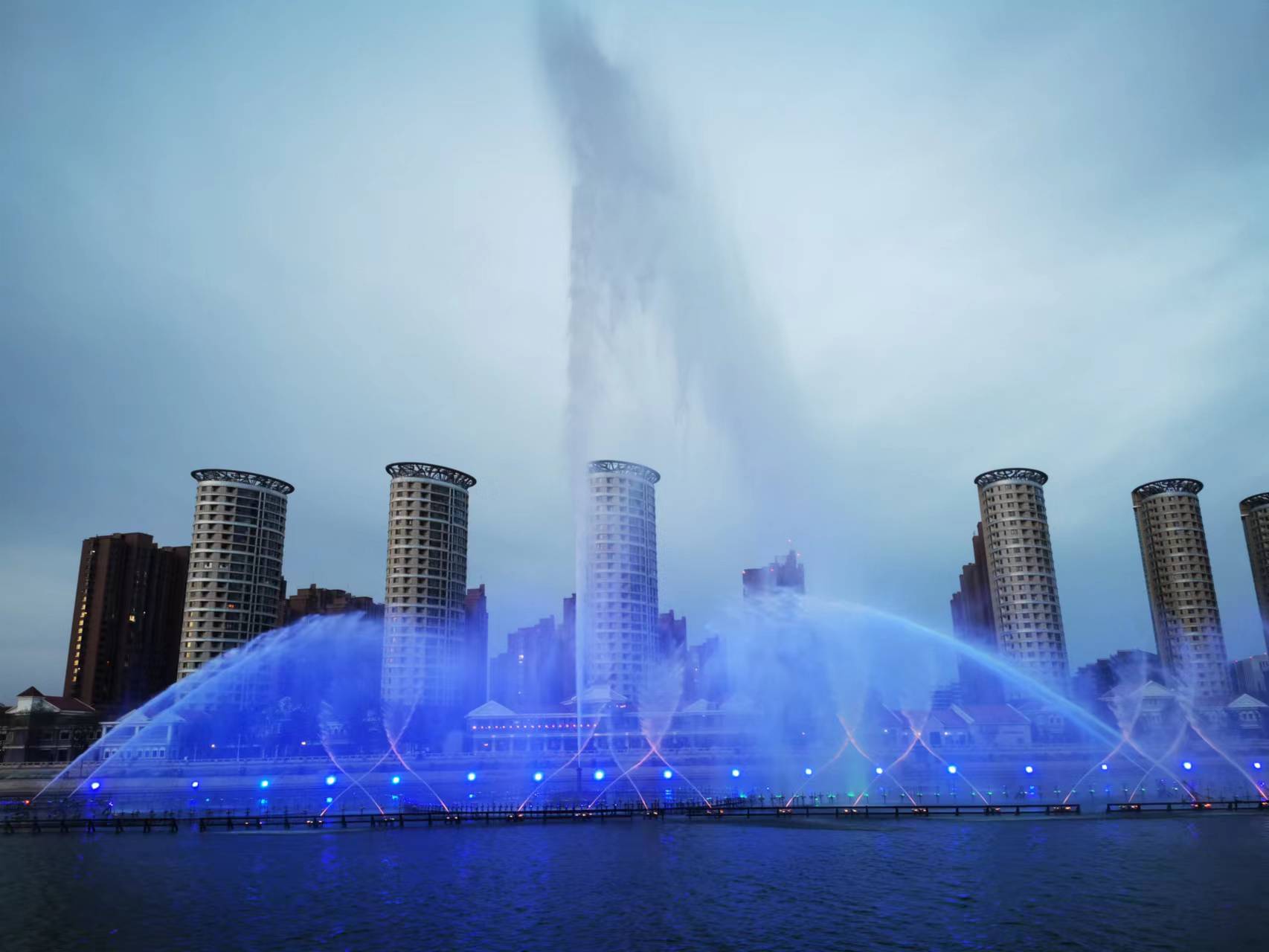 內(nèi)蒙呼和浩特東河廣場音樂噴泉