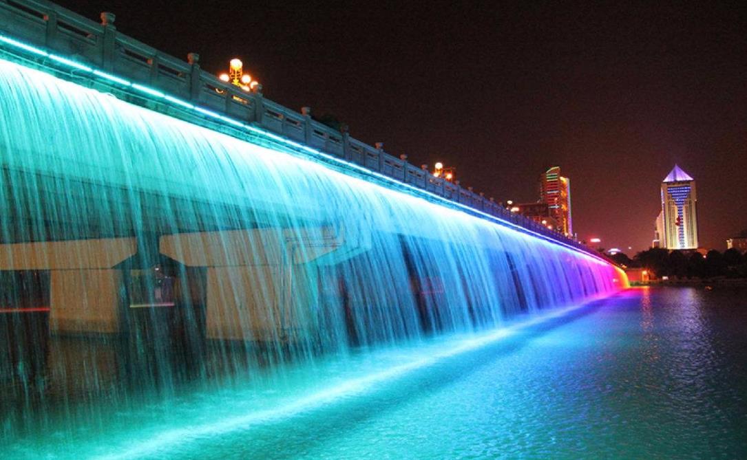 西安噴泉公司關(guān)于橋梁水幕介紹