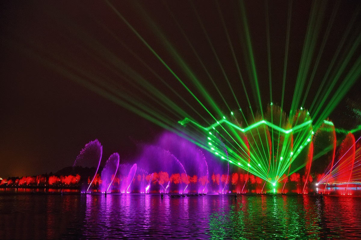 燈光水秀設(shè)計(jì)