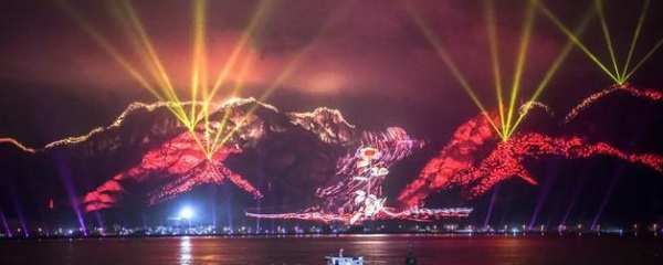 山體燈光秀設(shè)計(jì)